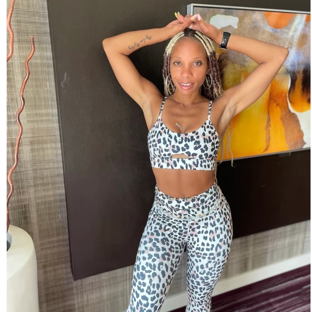 🤩 Super cute Sports bra with Animal Print🤩